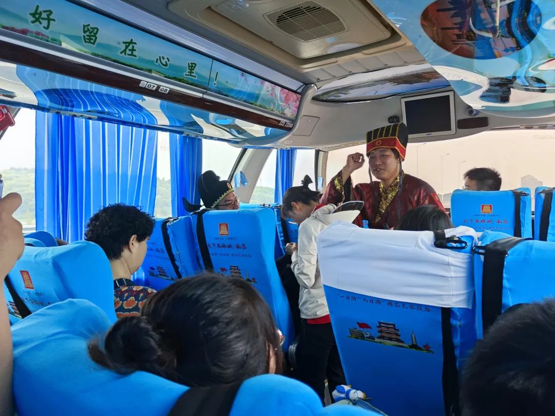 都市城際公交：南昌文旅精品線(xiàn)路之?；韬顕?guó)探幽尋寶歡樂(lè)之旅